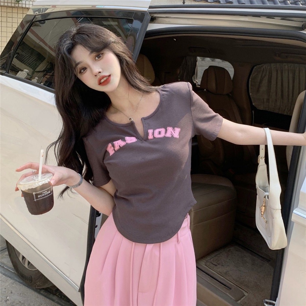 Áo Thun Ngắn Tay Cổ Chữ V In Họa Tiết Thời Trang Cho Nữ