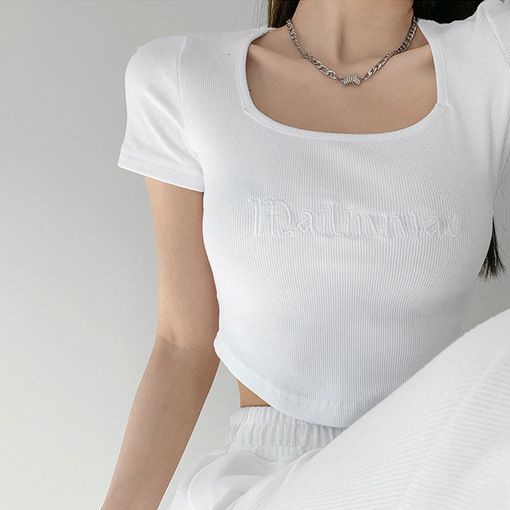 Áo Kiểu Cổ Vuông Ngắn Tay Ôm Dáng Thêu Chữ Phong Cách Retro Mỹ