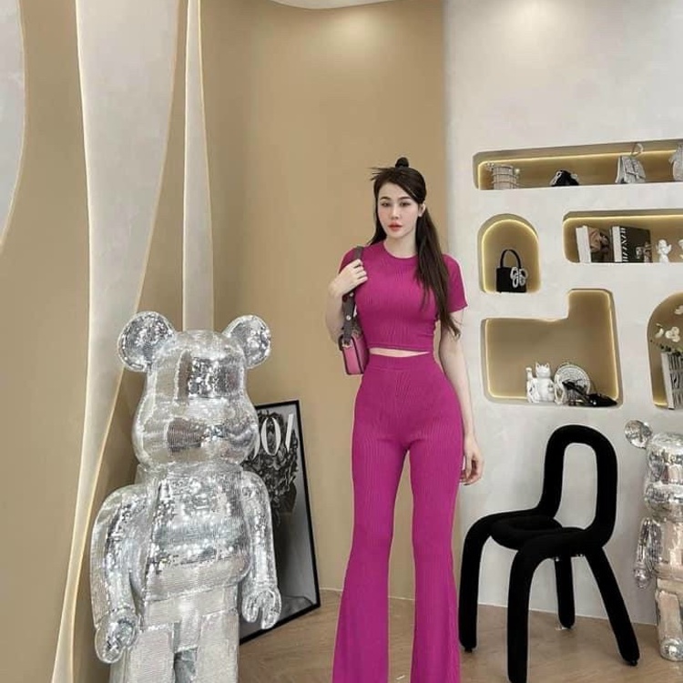 Set Bộ Thun Gân Trơn Basic Áo Tay Ngắn Dáng Croptop Kèm Quần Dài Ống Loe . 5 Màu Đen Xám , Xanh Lá , Vàng , Hồng