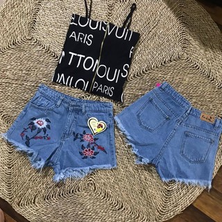 quần short jean nữ thêu hoa a1