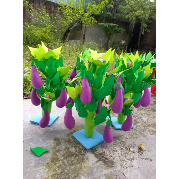 Mô hình cây bằng nỉ nhồi bông