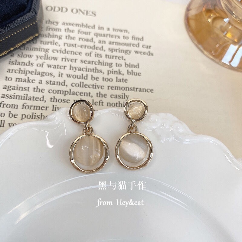 Bông Tai Đá Mắt Mèo Ngắn Phong Cách Pháp Cổ Điển Thời Trang Cao Cấp Không Cần Xỏ Khuyên