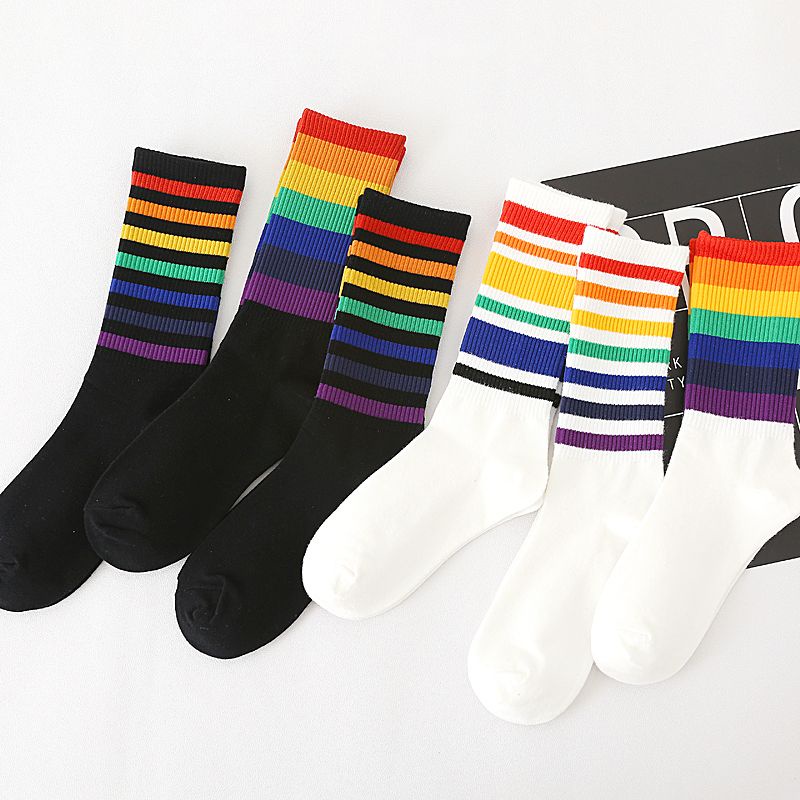 Vớ Cotton Họa Tiết Sọc Ngang Cầu Vồng Màu Trắng Đen Phong Cách Hàn Quốc Dành Cho Nữ