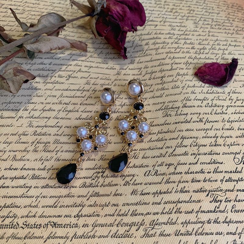 Bông Tai Dáng Dài Đính Ngọc Trai Thủy Tinh Không Cần Xỏ Khuyên Phong Cách Cung Điện Baroque Cổ Điển