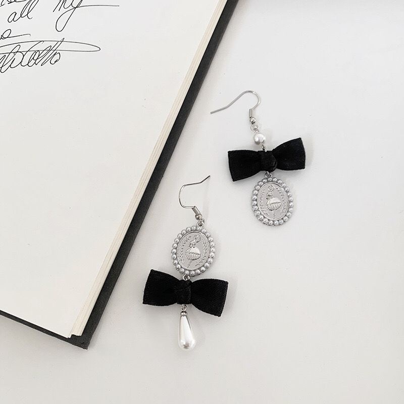 Đôi Khuyên Tai Dài Đính Đồng Xu Thời Trang Âu Mỹ Cho Nữ