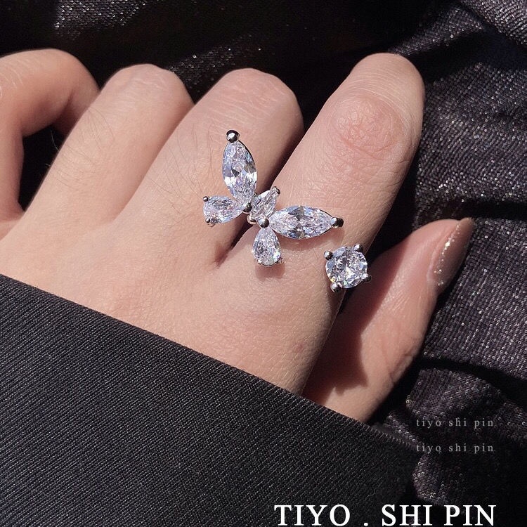 Nhẫn Hình Bướm Đính Đá Pha Lê Siêu Nhẹ Cao Cấp Có Thể Điều Chỉnh Ba Chiều