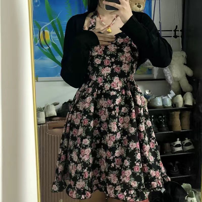 Bộ Áo Dệt Kim Hai Dây Phối Đầm Ngắn In Hoa Thời Trang Mùa Hè Cho Nữ