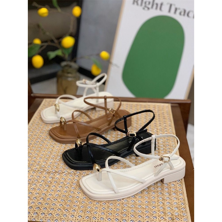 Giày Sandal Gót Dày Quai Mảnh Mùa Hè Phong Cách Mới 2023 Cho Nữ