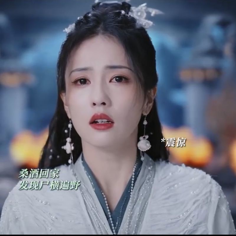 Bông Tai Tua Rua Hình Hươu Trắng Phong Cách Hoàng Gia Trung Hoa Cổ Điển