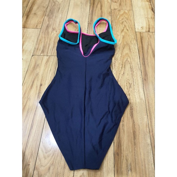 Bikini Đi biển xuất âu xịn