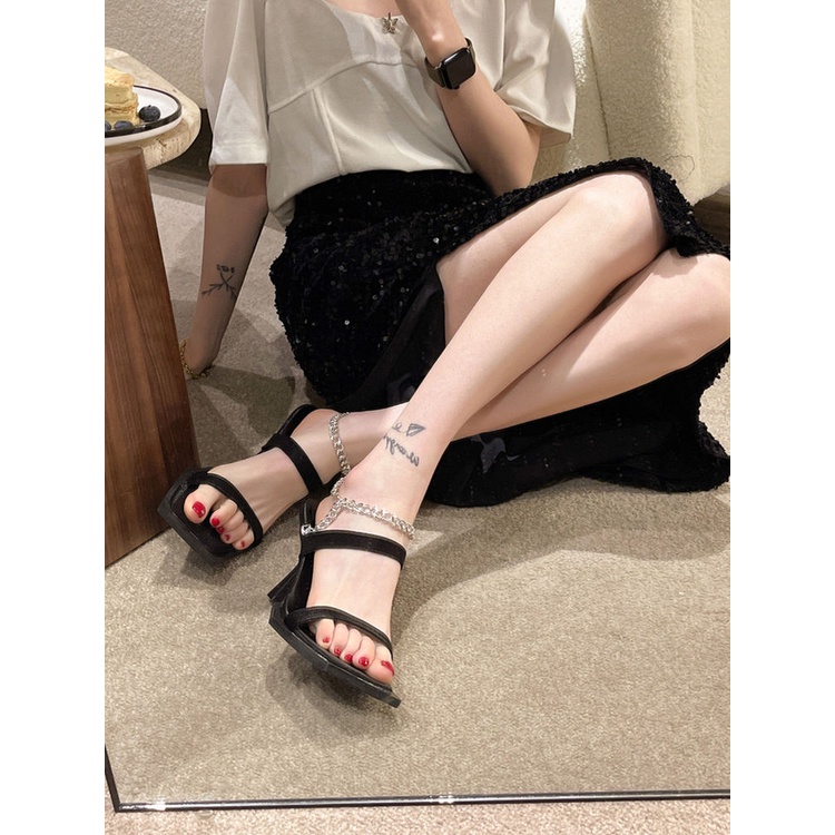 Giày Cao Gót Hở Ngón Siêu Nhẹ Chống Trượt Phối Dây Xích Thời Trang Mùa Hè Quyến Rũ Cho Nữ