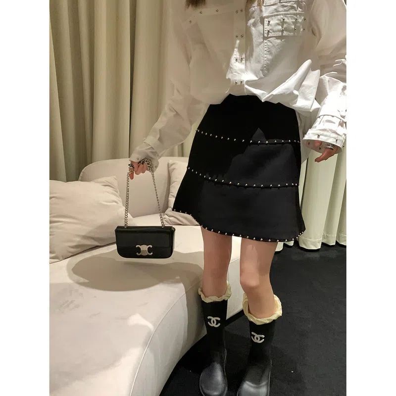 Bán Chạy Nhất Jiashucheng#Chân Váy Chữ a Lưng Cao Đính Đinh Tán Màu Đen Thời Trang Mùa Xuân Cho Nữ