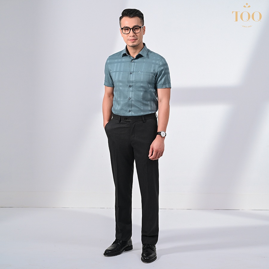 Áo sơ mi nam ngắn tay TQQ dáng Slimfit công sở  K414CS-CB màu xanh rêu dệt kẻ chìm chất liệu Cotton cao cấp hạn chế nhăn