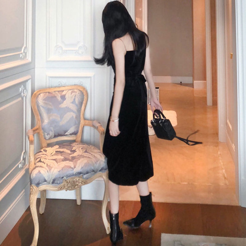 Đầm Nhung Đen Dài Qua Gối Phong Cách Hepburn Thời Trang Cho Nữ