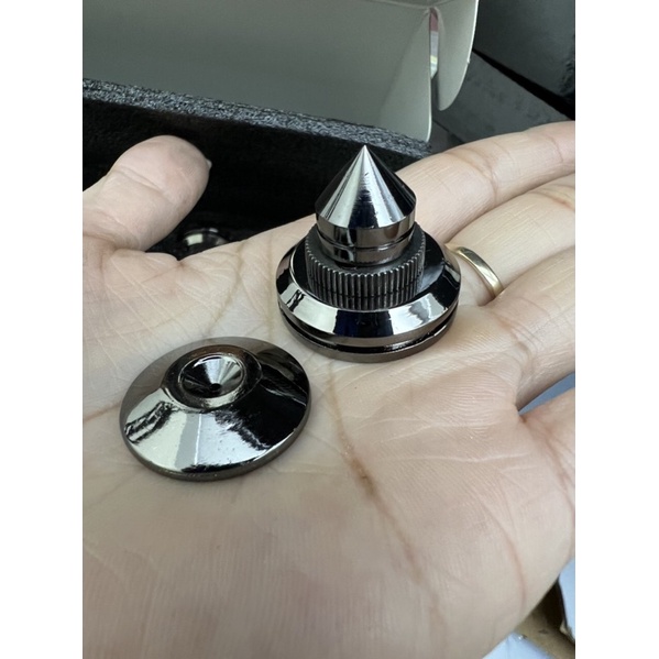 Chân đinh chén hứng chống rung tiêu âm cho loa kệ