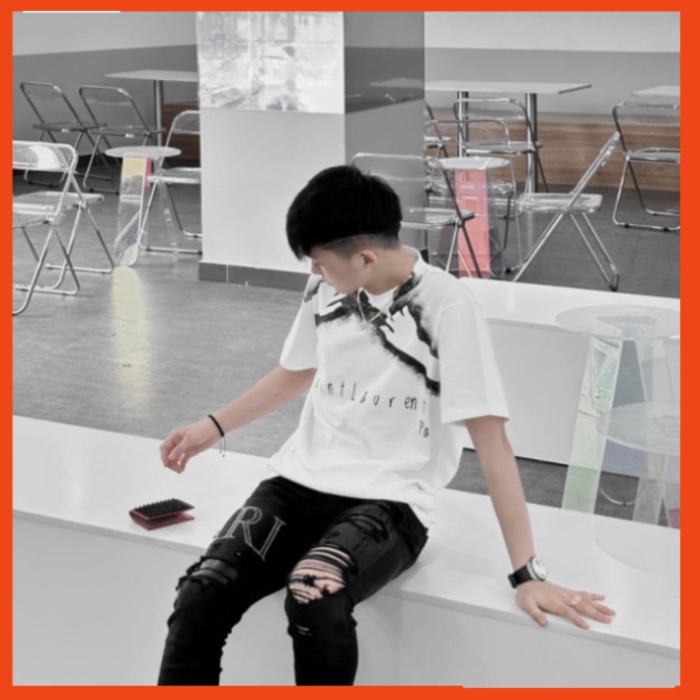 Áo Phông Tay Nam Nữ In Hình Đôi Bàn Tay Với Cổ Tròn - Áo Thun Nam Nữ Unisex Cao Cấp Chất Liệu Dày Dặn. 8 9 | BigBuy360 - bigbuy360.vn