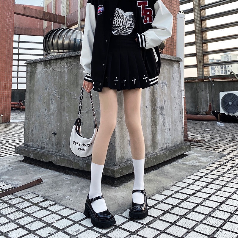 Slimmer Bộ Áo Liền Quần Ống Lửng Qua Bắp Chân Dáng Ngắn Màu Đen Giả Vớ jk