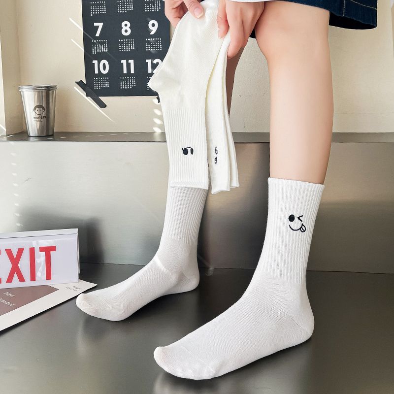 Vớ Cotton Trắng Dài Trung Bình Không Xương In Hình Cá Mập Dễ Thương Thời Trang Xuân Thu Cho Nữ