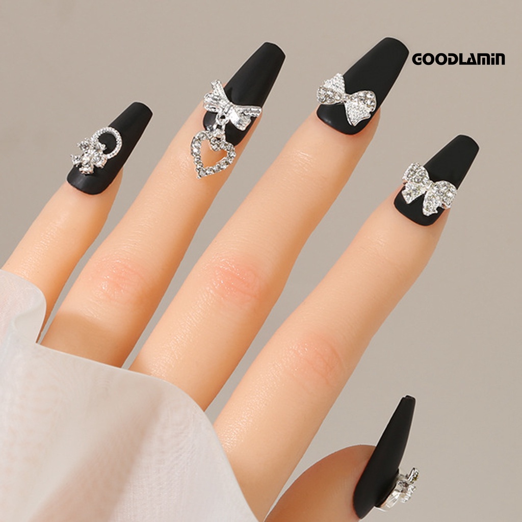 Set 20 Phụ Kiện Trang Trí Móng Tay Sáng Tạo Hình Trái Tim Nơ Bằng Hợp Kim Chống Rỉ Sét