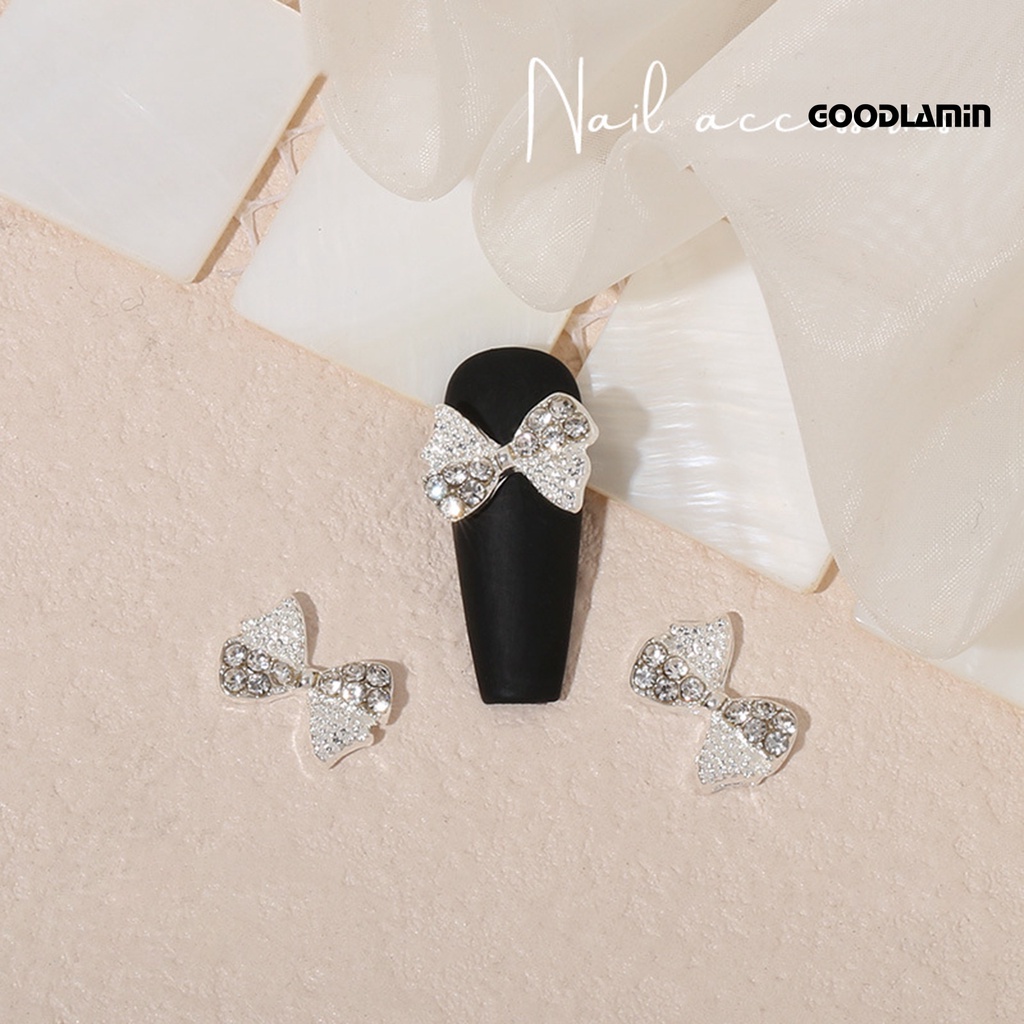 Set 20 Phụ Kiện Trang Trí Móng Tay Sáng Tạo Hình Trái Tim Nơ Bằng Hợp Kim Chống Rỉ Sét