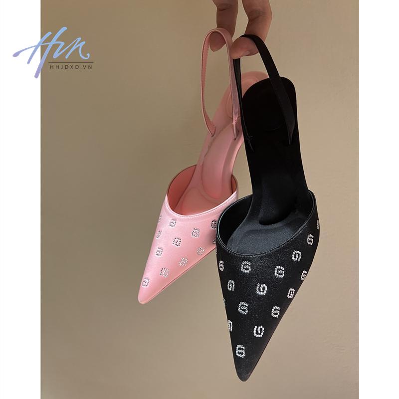 Giày Cao Gót Mũi Nhọn Gót Thấp Hở Ngón Quai Đính Đá Satin Phong Cách Mới 2023