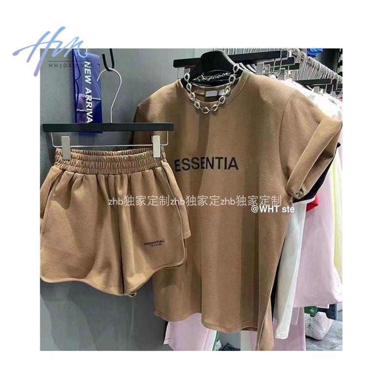 Set Đồ Thể Thao Mùa Hè 2023 Gồm Áo Thun Tay Cộc Đệm Vai + Quần Ngắn In Chữ Phong Cách Mới