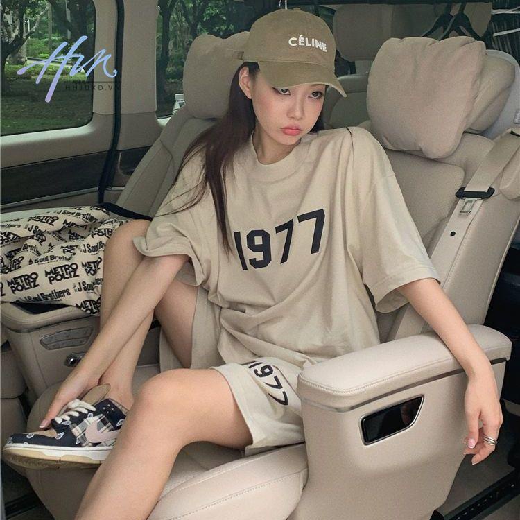 Set Đồ Thể Thao Mùa Hè 2023 Hai Món Gồm Áo Tay Cộc + Quần Ngắn Dáng Rộng In Họa Tiết Hợp Thời