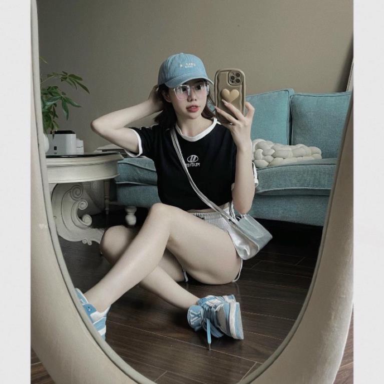 Set Đồ Nữ Áo Croptop Thêu FEATHER Ngực Kèm Quần Cạp Chun Tôn Dáng Đẹp