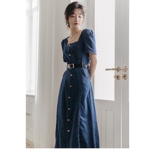 Đầm Jeans Cổ Vuông Gài Nút Dáng Dài
