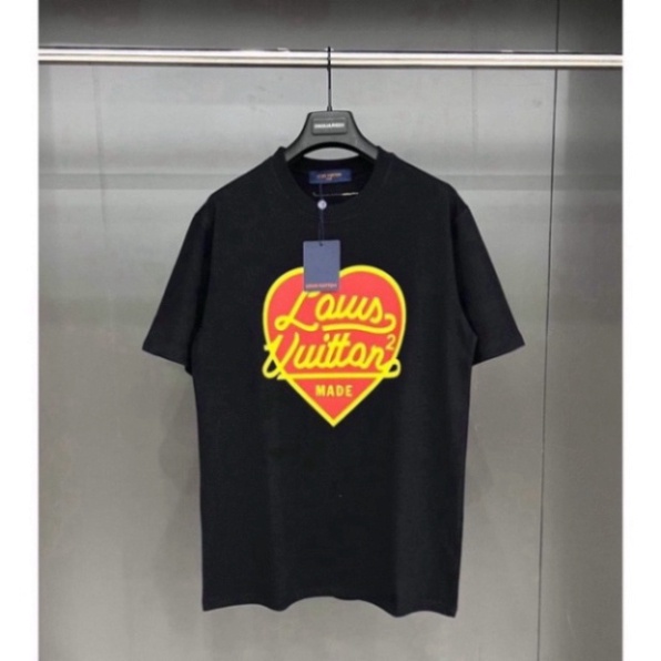Áo thun nam nữ Louis Vuitton trái tim cổ tròn Áo Phông LV in hình thiết kế đẹp mắt trẻ trung năng động
