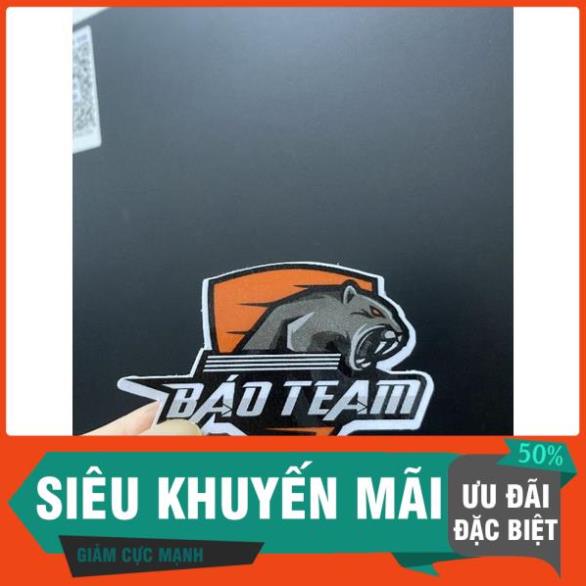 FREE Logo tem Sticker Trending Báo Team kích thước 7,6x5,3cm đen cam dán xe điện thoại,  nón bảo hiểm,... tùy thích