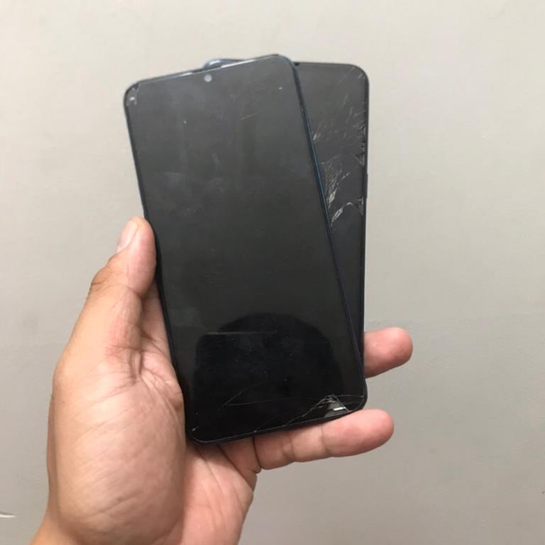 Xác điện thoại Samsung A10s hư màn hình, mã A107F, bao main rin full chức năng. BH 1 năm