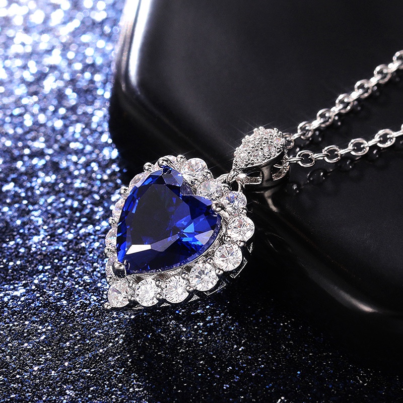 Dây Chuyền Mặt Trái Tim Đính Đá Sapphire Xanh Dương Phong Cách Mới Cho Nữ