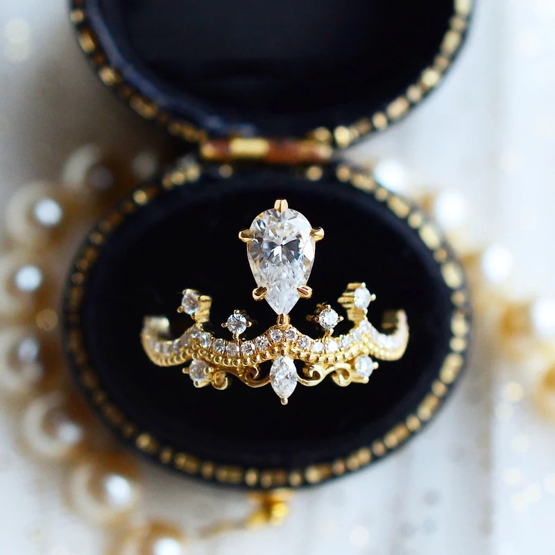 Nhẫn Đính Hôn Mạ Vàng Đính Đá Zircon Hình Giọt Nước Phong Cách Âu Mỹ