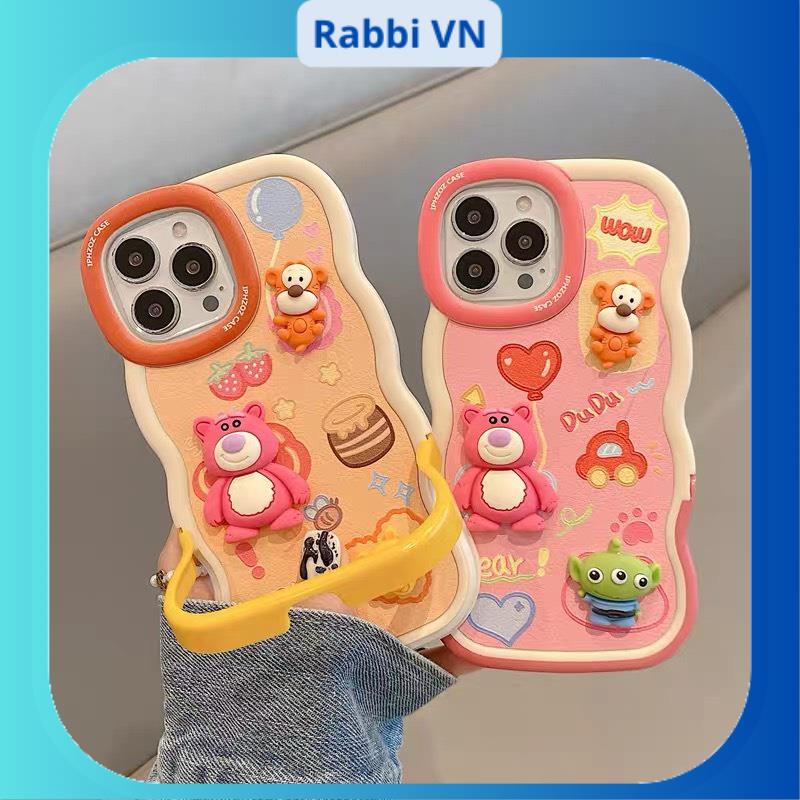 Ốp viền sóng gắn stick kèm giá đỡ Gấu dâu Lotso 7plus/8plus/x/xs/xsmax/11/12/13/14/pro/max/plus/promax - Rabbi
