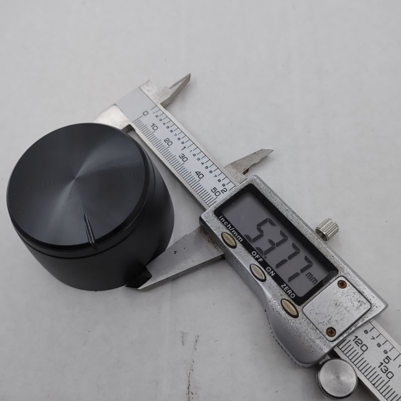 Núm volume nhôm Japan