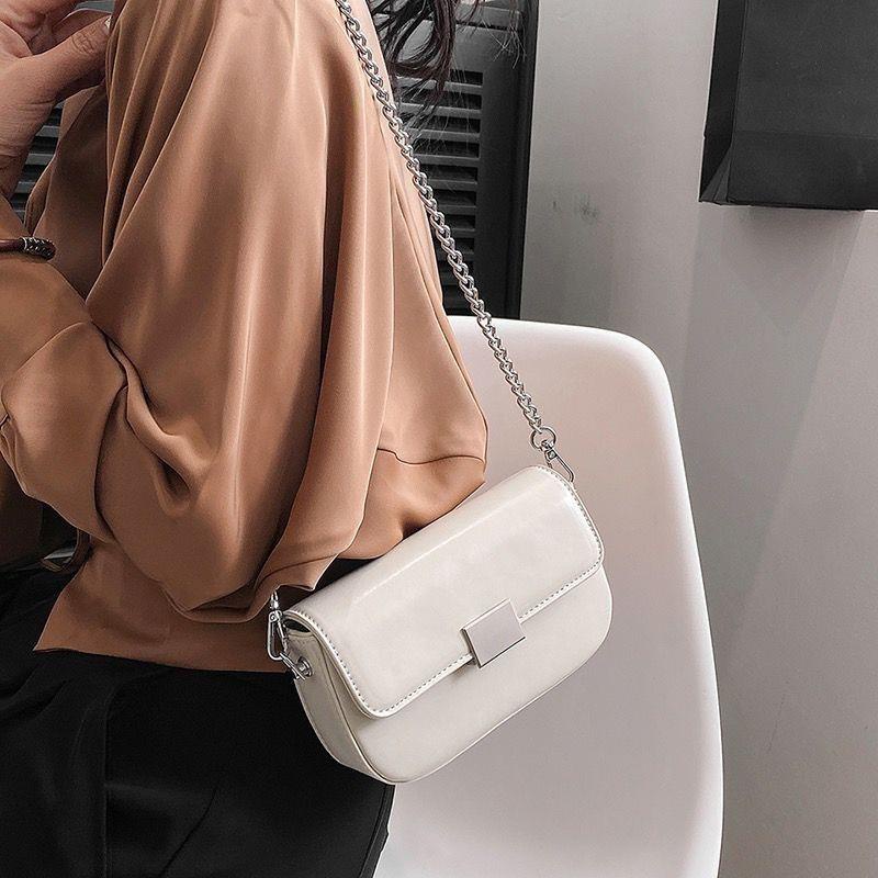 Túi Xách Đeo Vai Hình Vuông Cỡ Nhỏ Phối Dây Đeo Sợi Xích Thời Trang 2023 Cho Nữ