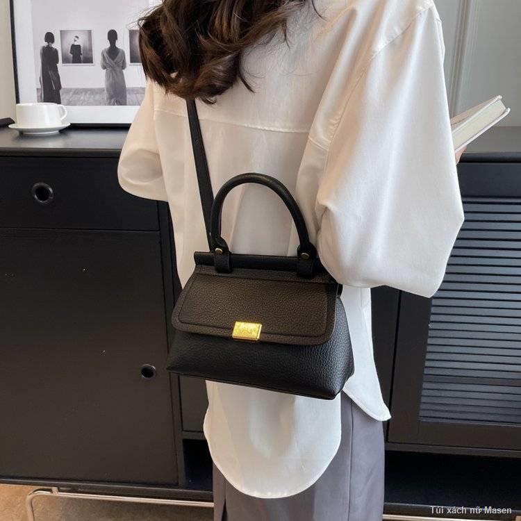 Túi đeo chéo Kelly phiên bản Hàn Quốc Túi xách dung tích lớn Túi đeo sát nách Túi nữ Túi vuông nhỏ💯HÀNG CÓ SẴN💯