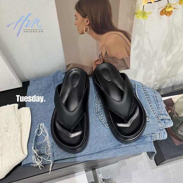 Dép Xỏ Ngón Đế Dày Màu Bạc Thời Trang Mùa Hè Dễ Phối Đồ