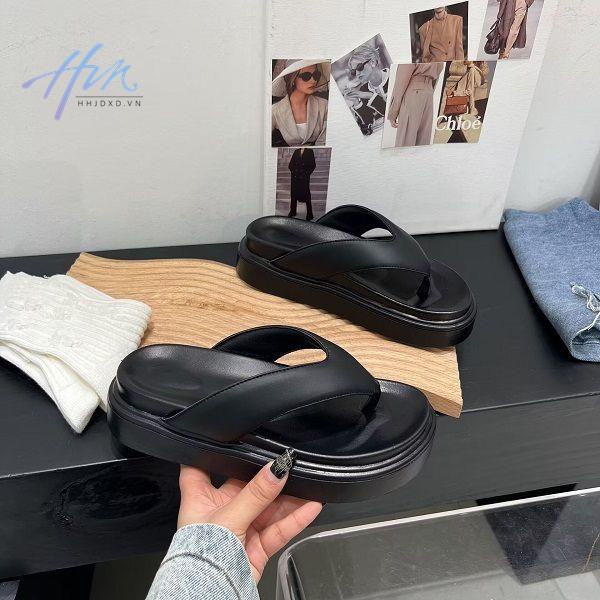 Dép Xỏ Ngón Đế Dày Màu Bạc Thời Trang Mùa Hè Dễ Phối Đồ