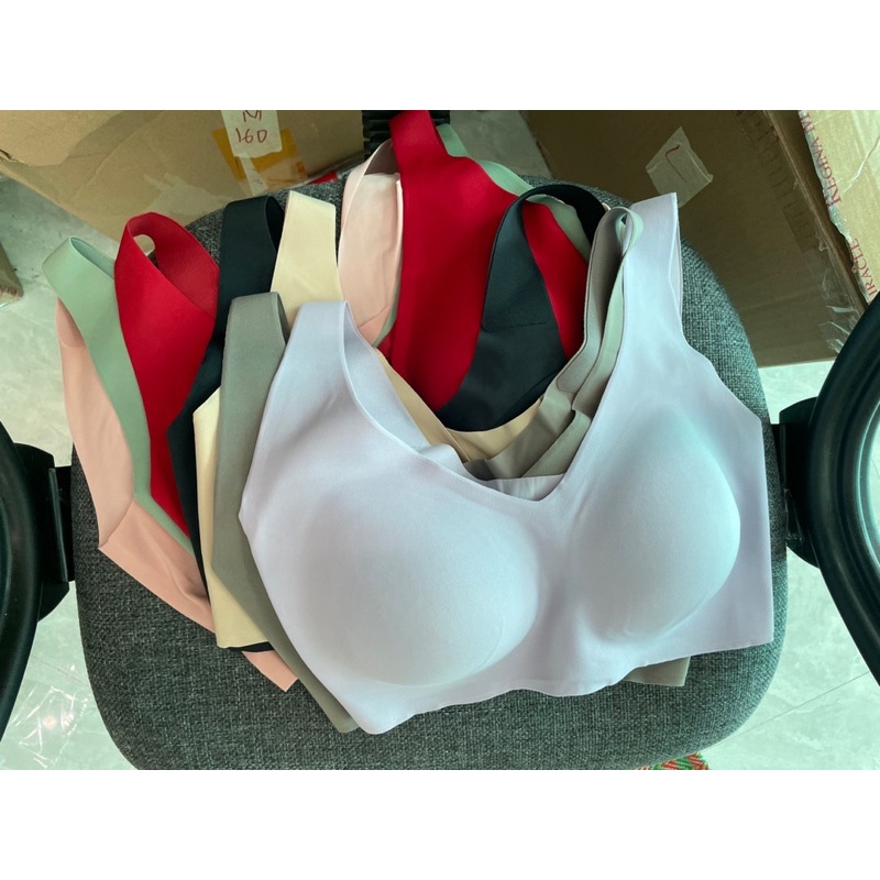 Áo bra không gọng không viền UN1 xuất Nhật