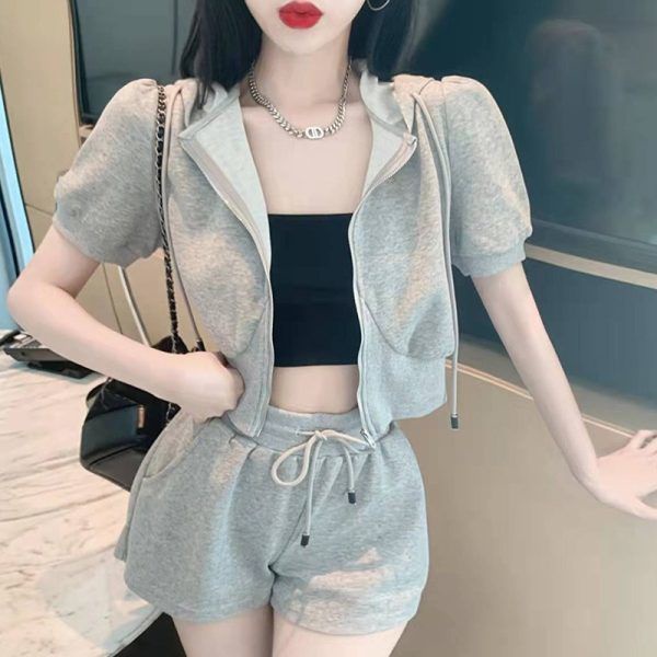 Bộ Đồ Thể Thao Hai Mảnh Áo Cardigan Ngắn Có Mũ Trùm Và Quần Ngắn Thời Trang Mùa Hè Cho Nữ