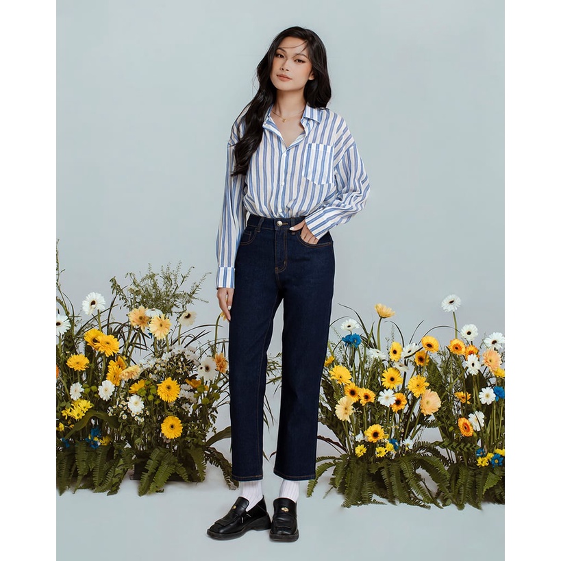 Quần Jeans Lửng Dáng Suông Phối Chỉ Caramel. Caramel Thread Ankle Straight Jeans - 222WD2093B1990