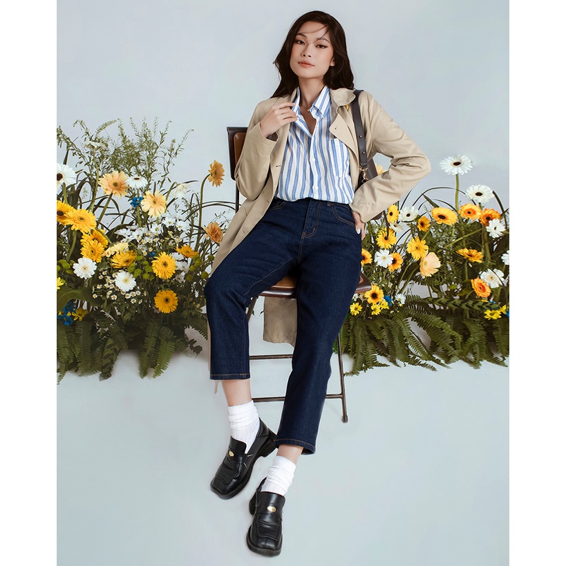 Quần Jeans Lửng Dáng Suông Phối Chỉ Caramel. Caramel Thread Ankle Straight Jeans - 222WD2093B1990