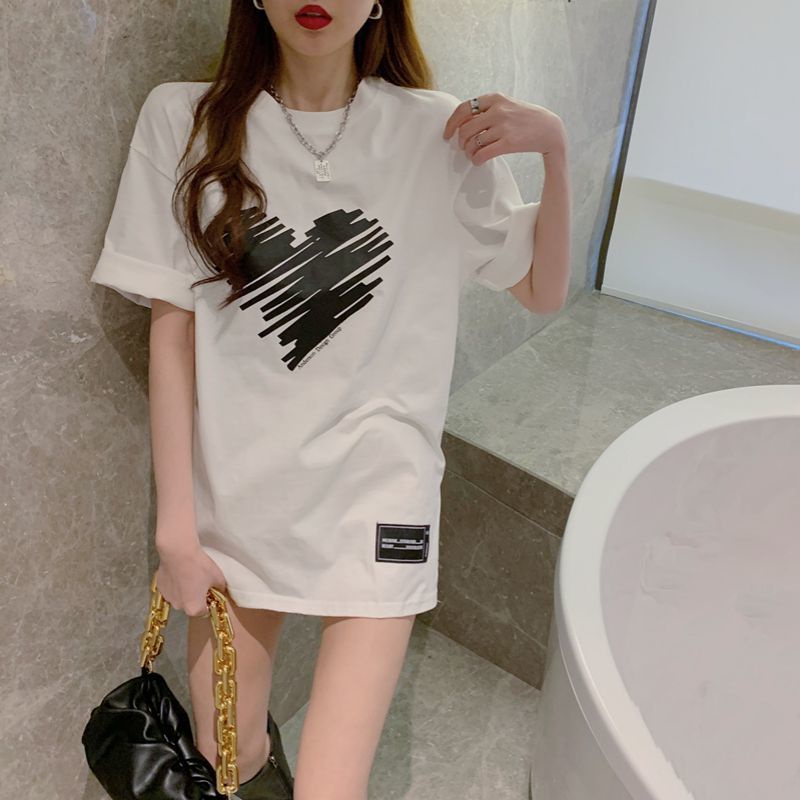 Áo Thun Nữ Ngắn Tay In Hình Trái Tim Thời Trang