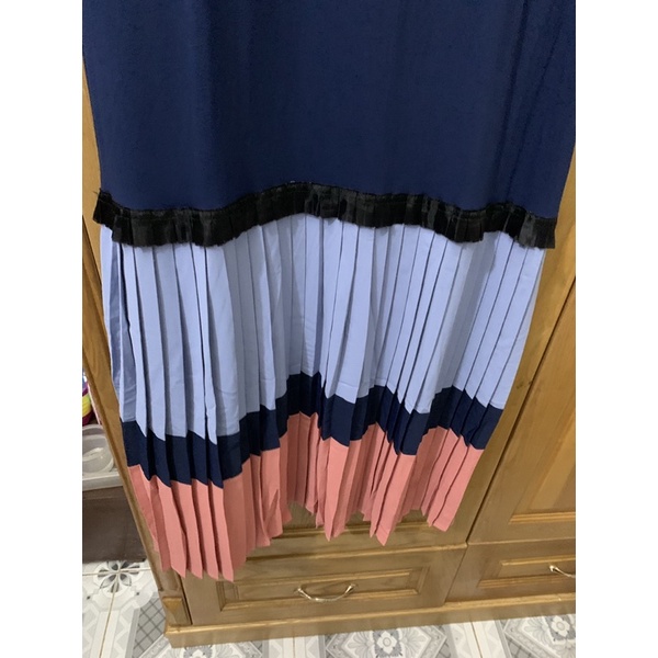 Thanh lý đầm Cẩm’s tương đương size m