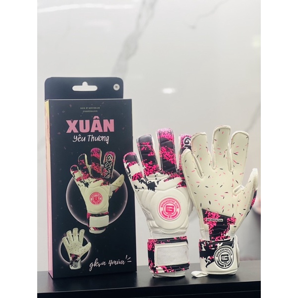 Găng thủ môn GKVN 4 mùa