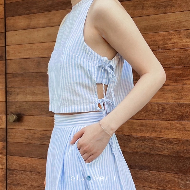 Set áo croptop thắt dây eo và váy quần xếp li kèm bralette mùa hè HIMMEL SET - blueber.ri