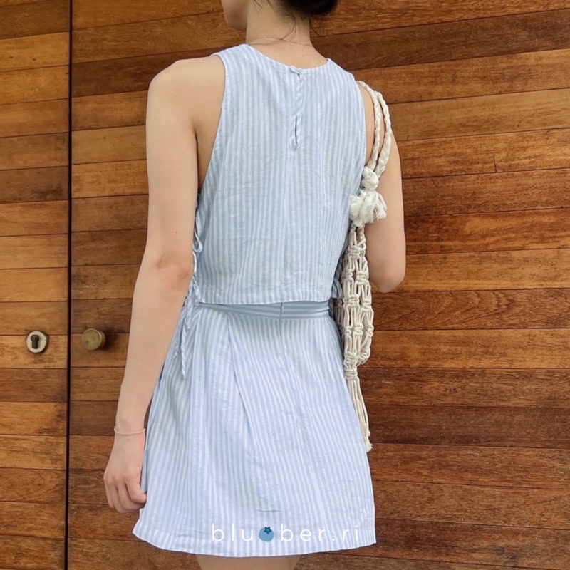 Set áo croptop thắt dây eo và váy quần xếp li kèm bralette mùa hè HIMMEL SET - blueber.ri