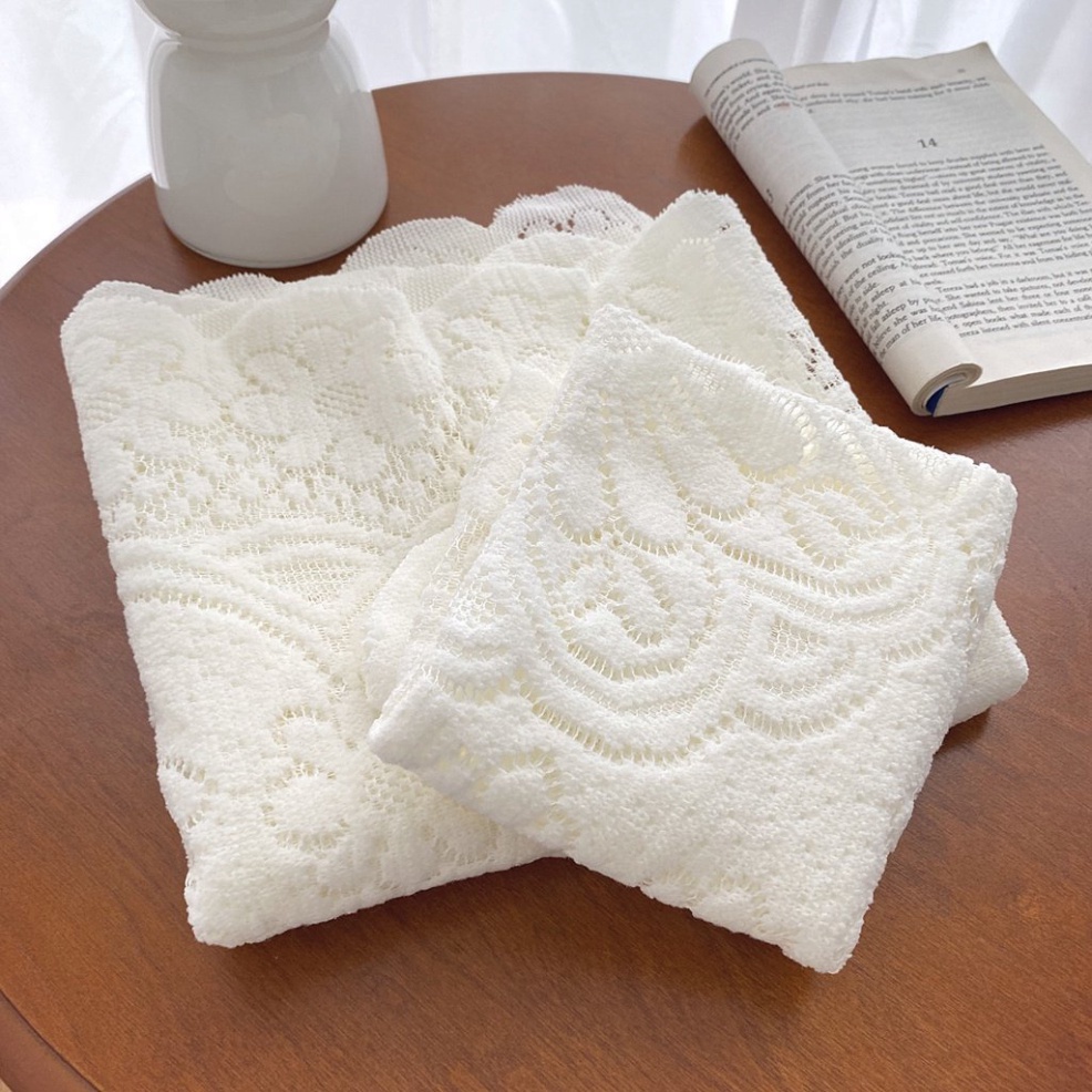 Khăn trải bàn vintage, khăn hình vuông họa tiết ren hoa màu trắng phủ bàn tròn, chữ nhật, ...cực đẹp